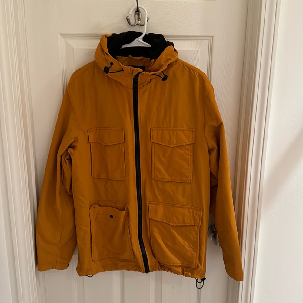 H&M water repellant, wind proof jacket. Perfect condition